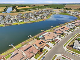 010_F8_AERIAL_16141 Riverton Ave