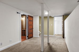  Photo 39