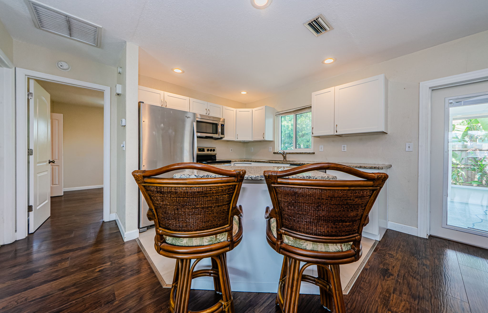 Kitchen 1-2