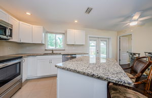 Kitchen 2-2