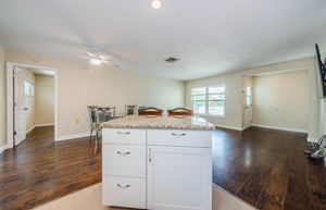 Kitchen 5-2