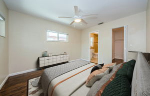 Master Bedroom 1a-2-vs