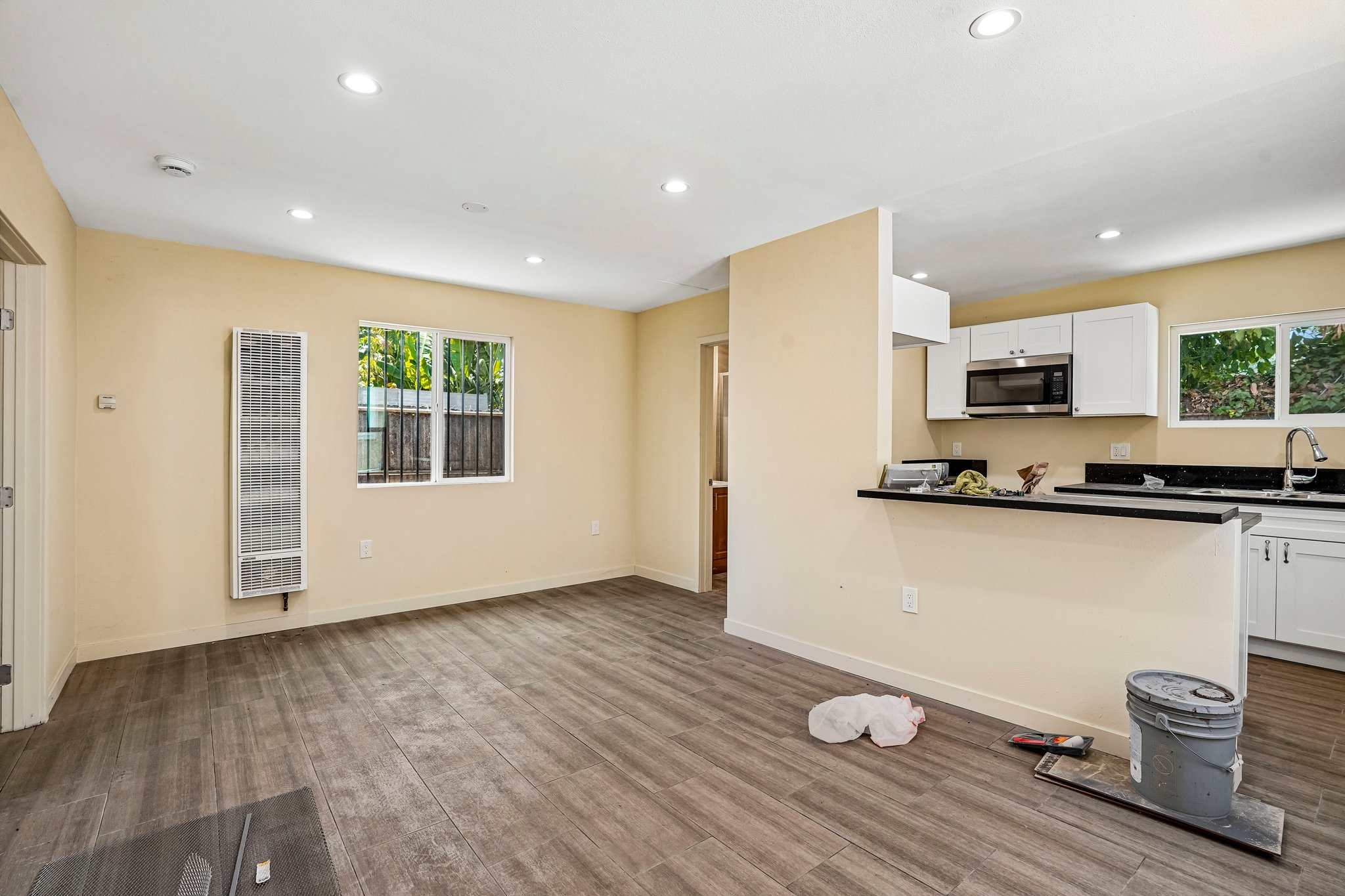 1_2 E 89th St-S2606-004.jpg