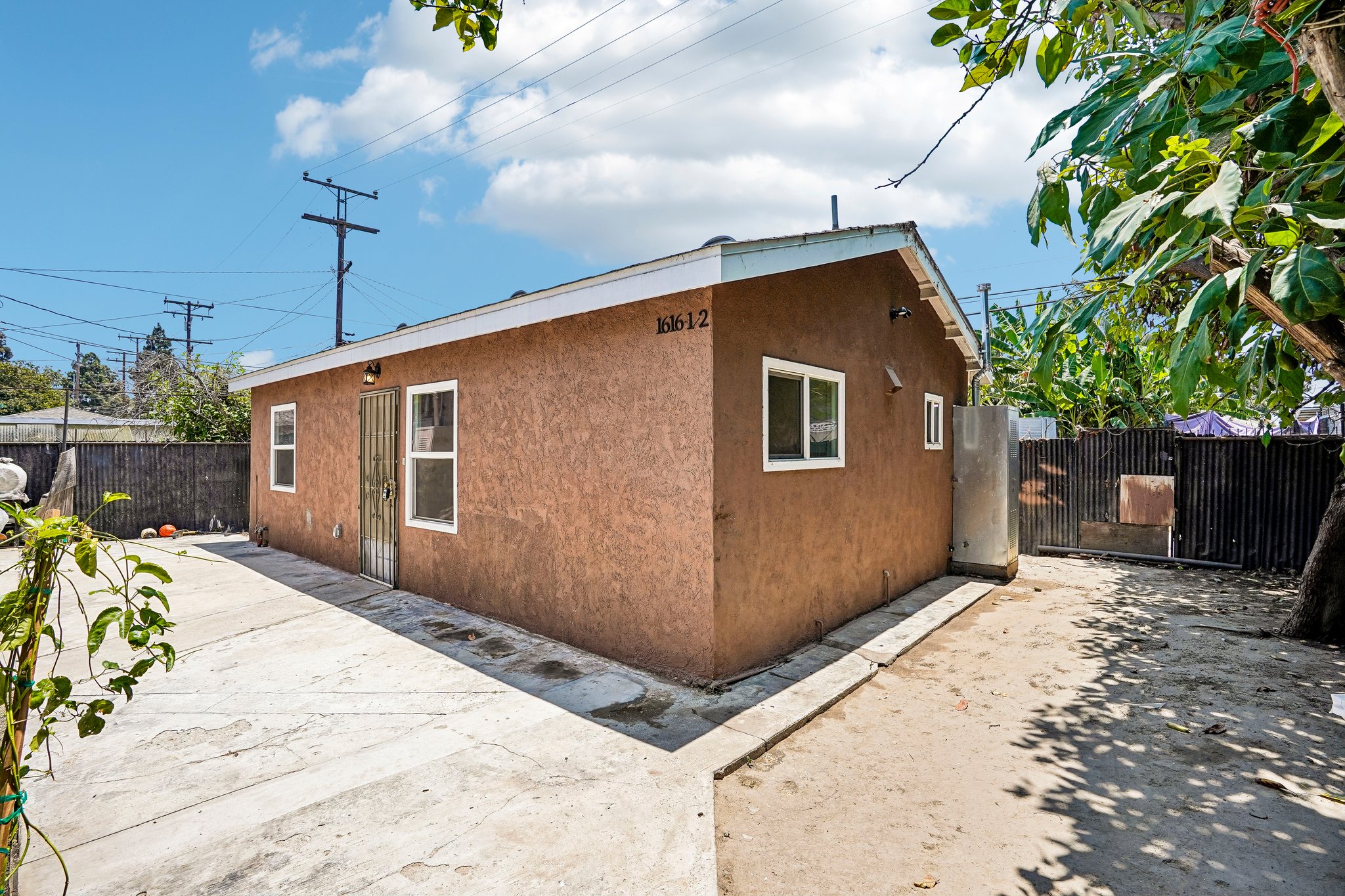 1_2 E 89th St-S2606-015.jpg