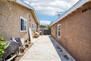 1_2 E 89th St-S2606-017.jpg