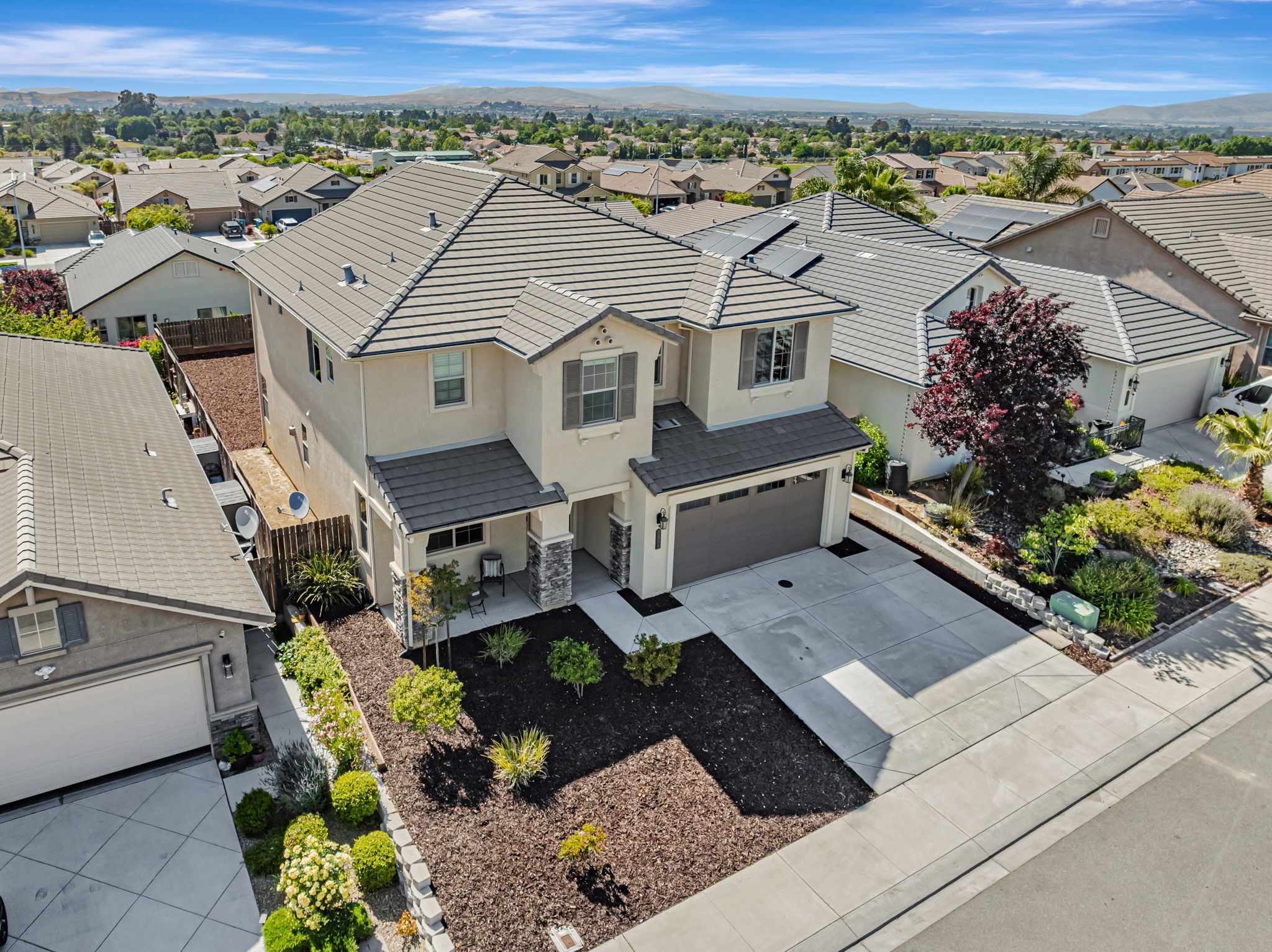 003_AERIAL_ 1616 Foxtail Ct _