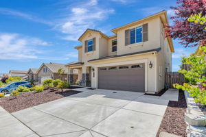003_1616 Foxtail Ct_
