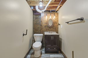  Photo 24