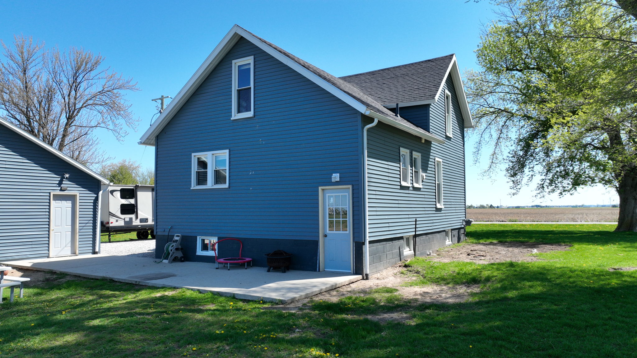  Photo 11