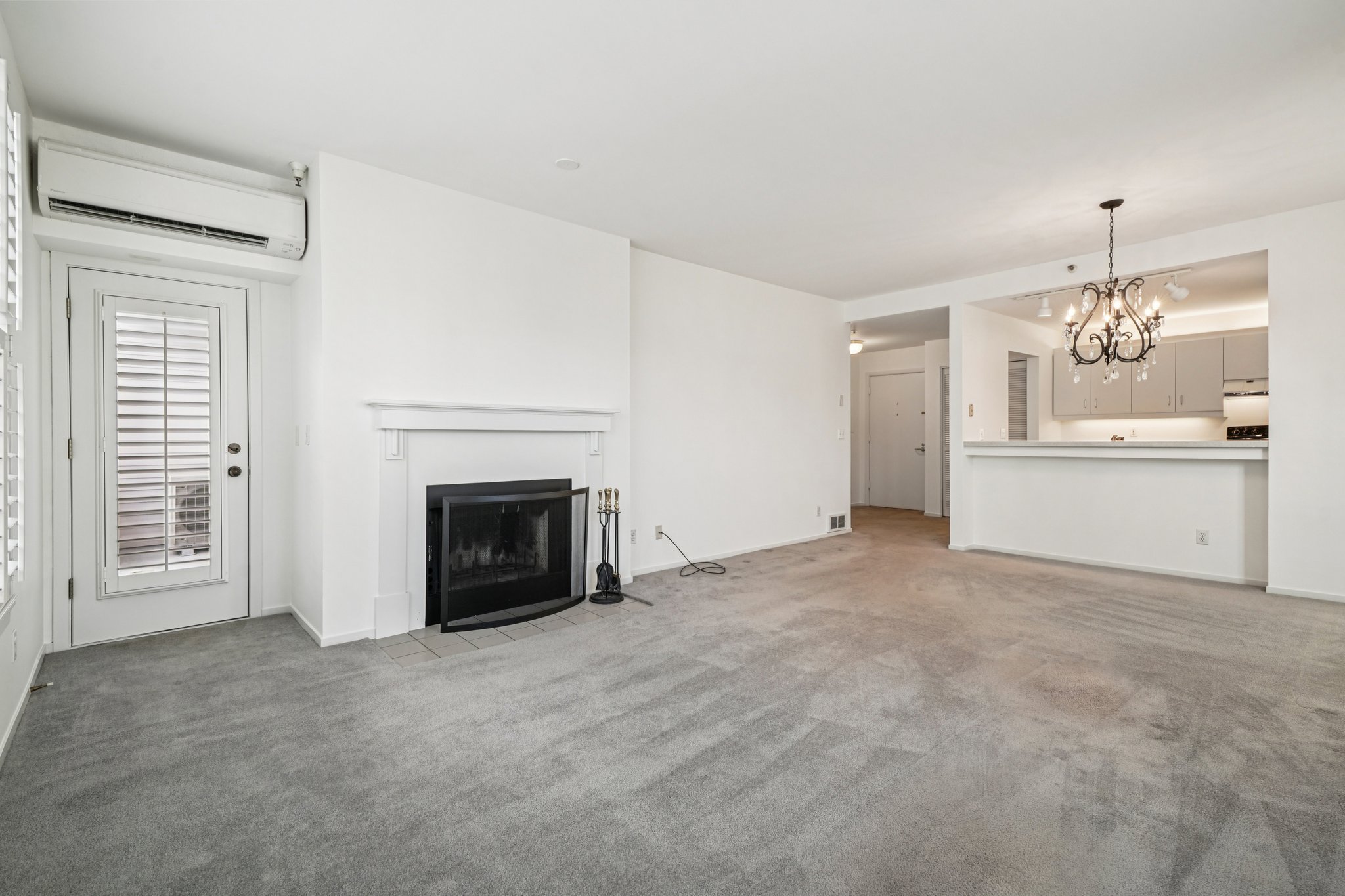 S Harbor Way-S2011-007.jpg