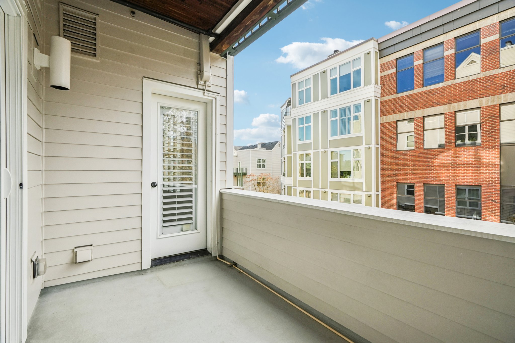 S Harbor Way-S2011-028.jpg