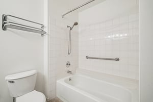 S Harbor Way-S2011-021.jpg