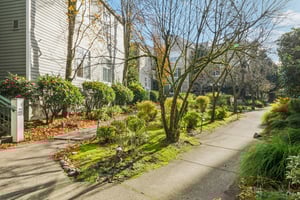 S Harbor Way-S2011-033.jpg