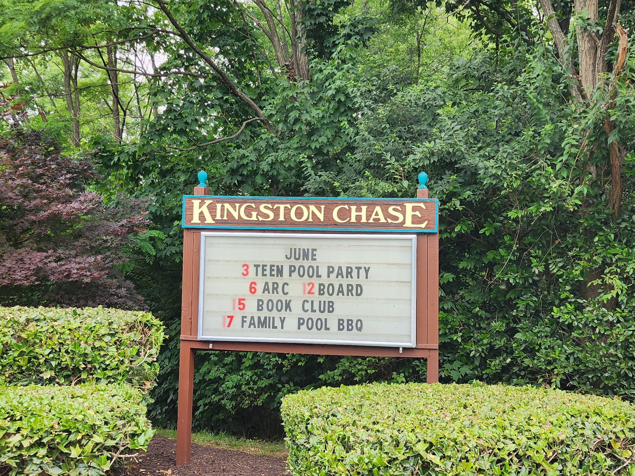 Highly sought-after Herndon Community