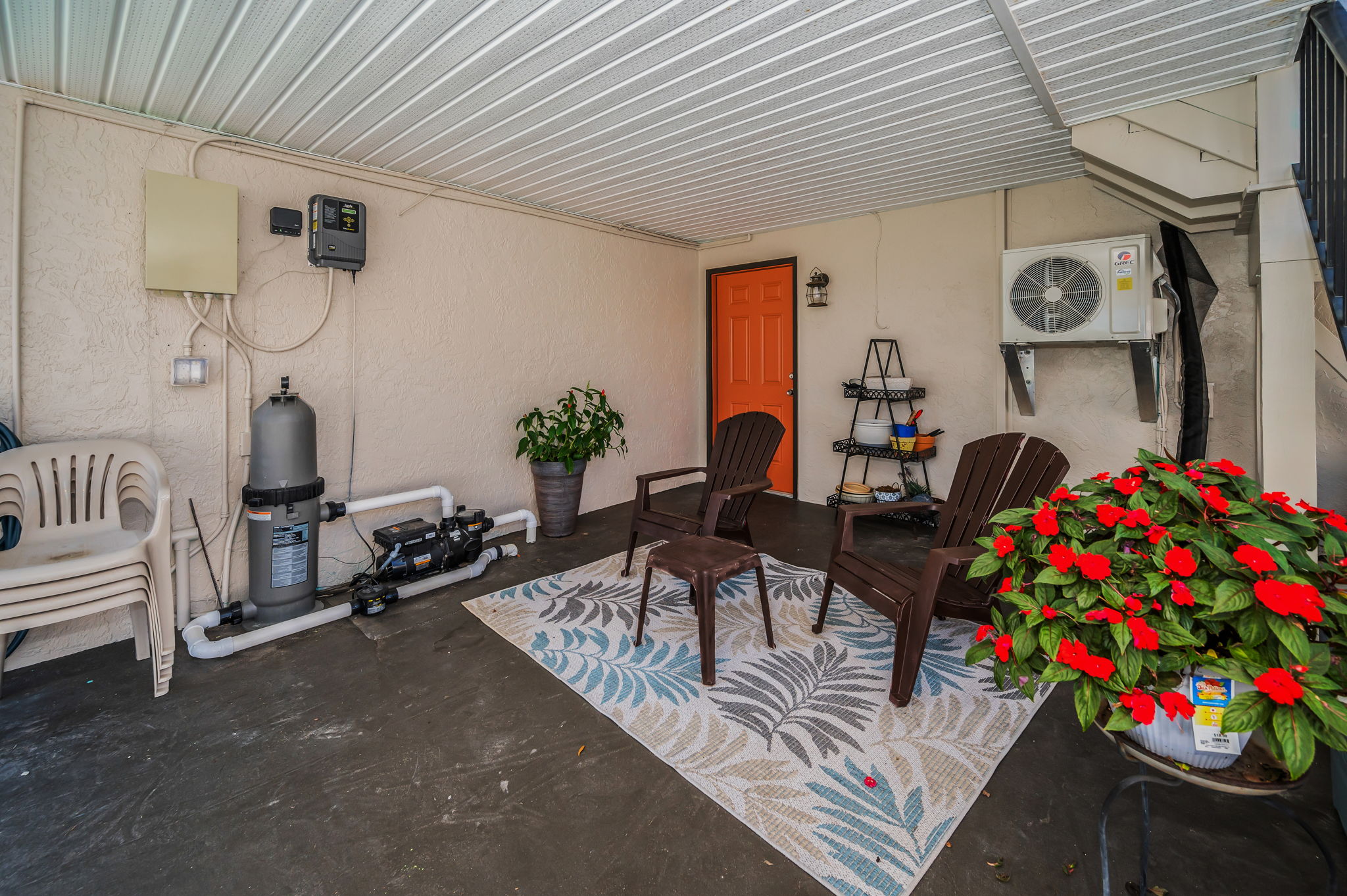 Lanai50
