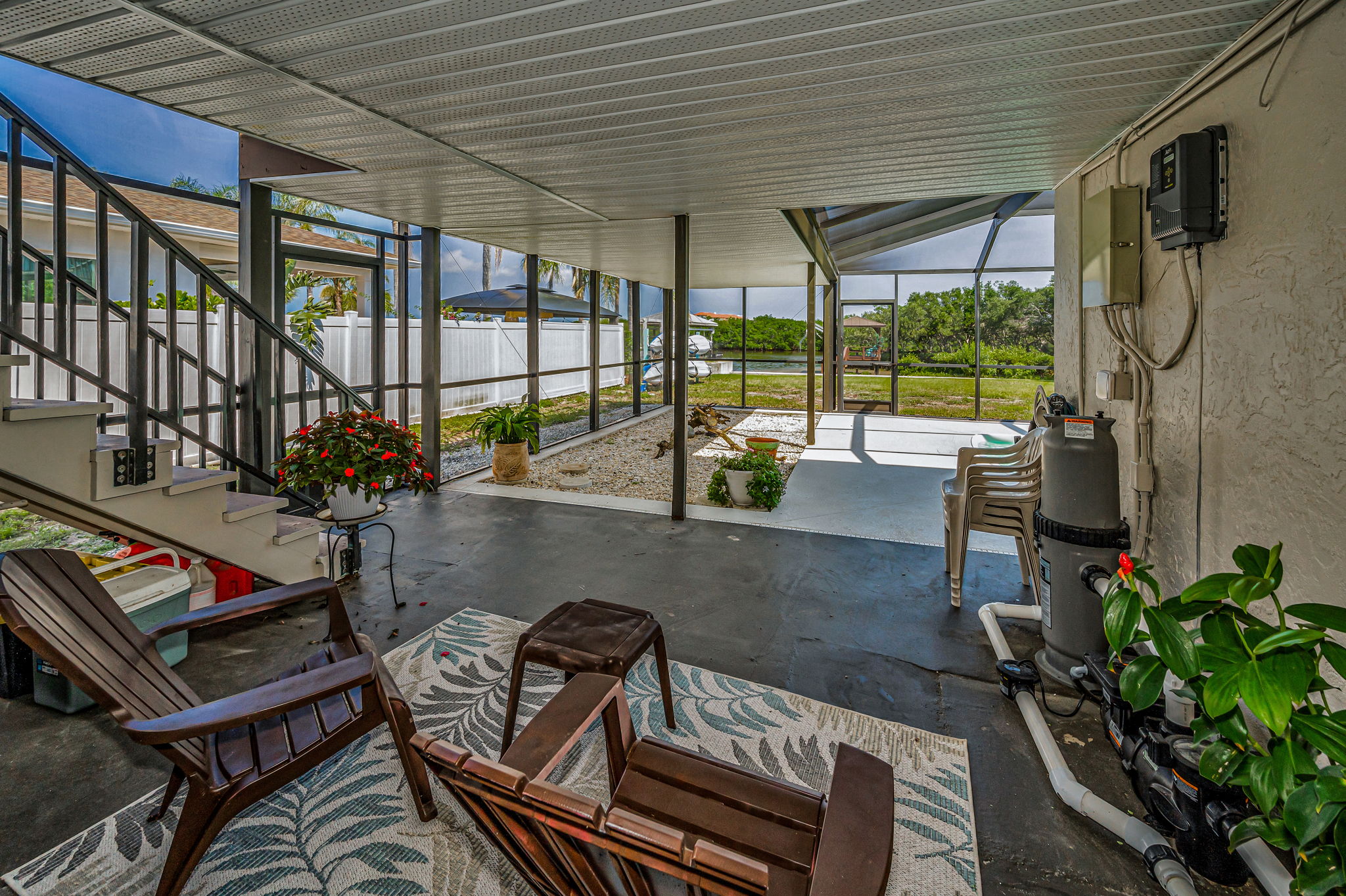Lanai52