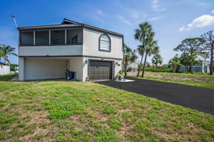 Front Exterior51-e