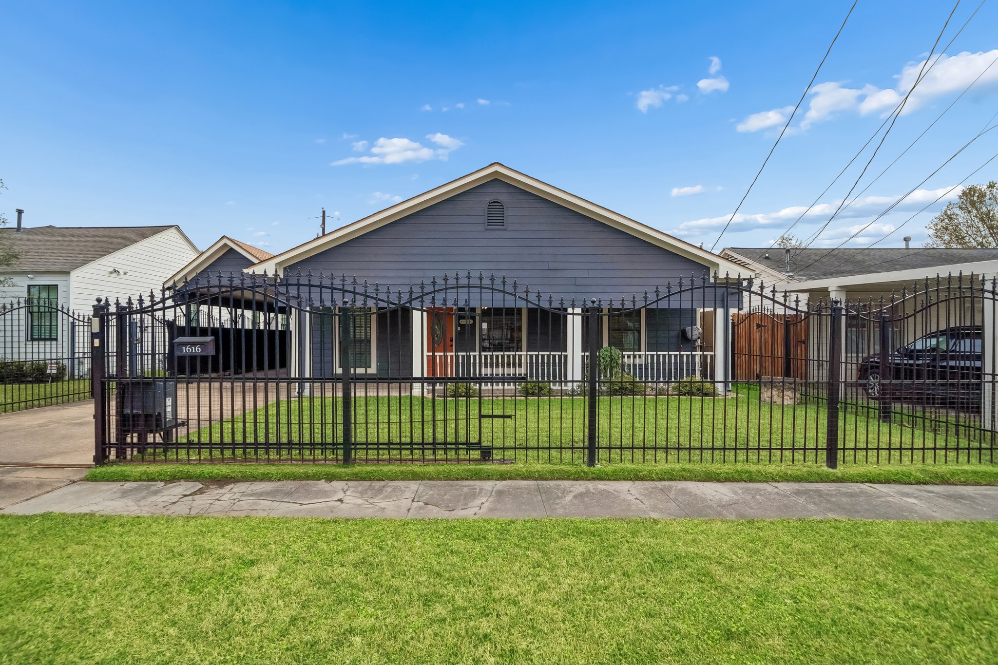 1616 Tabor St, Houston, TX 77009-001.jpg