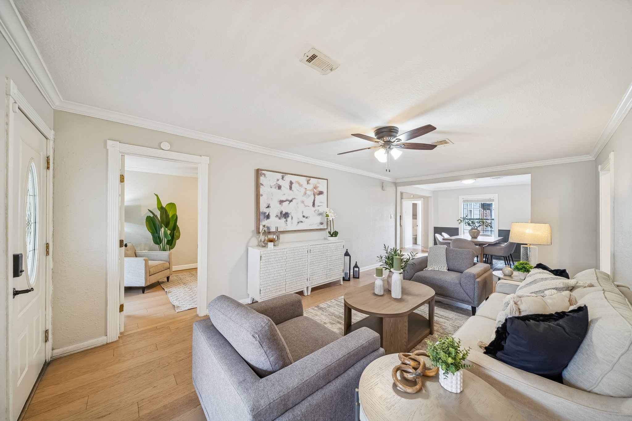 1616 Tabor St, Houston, TX 77009-011.jpg