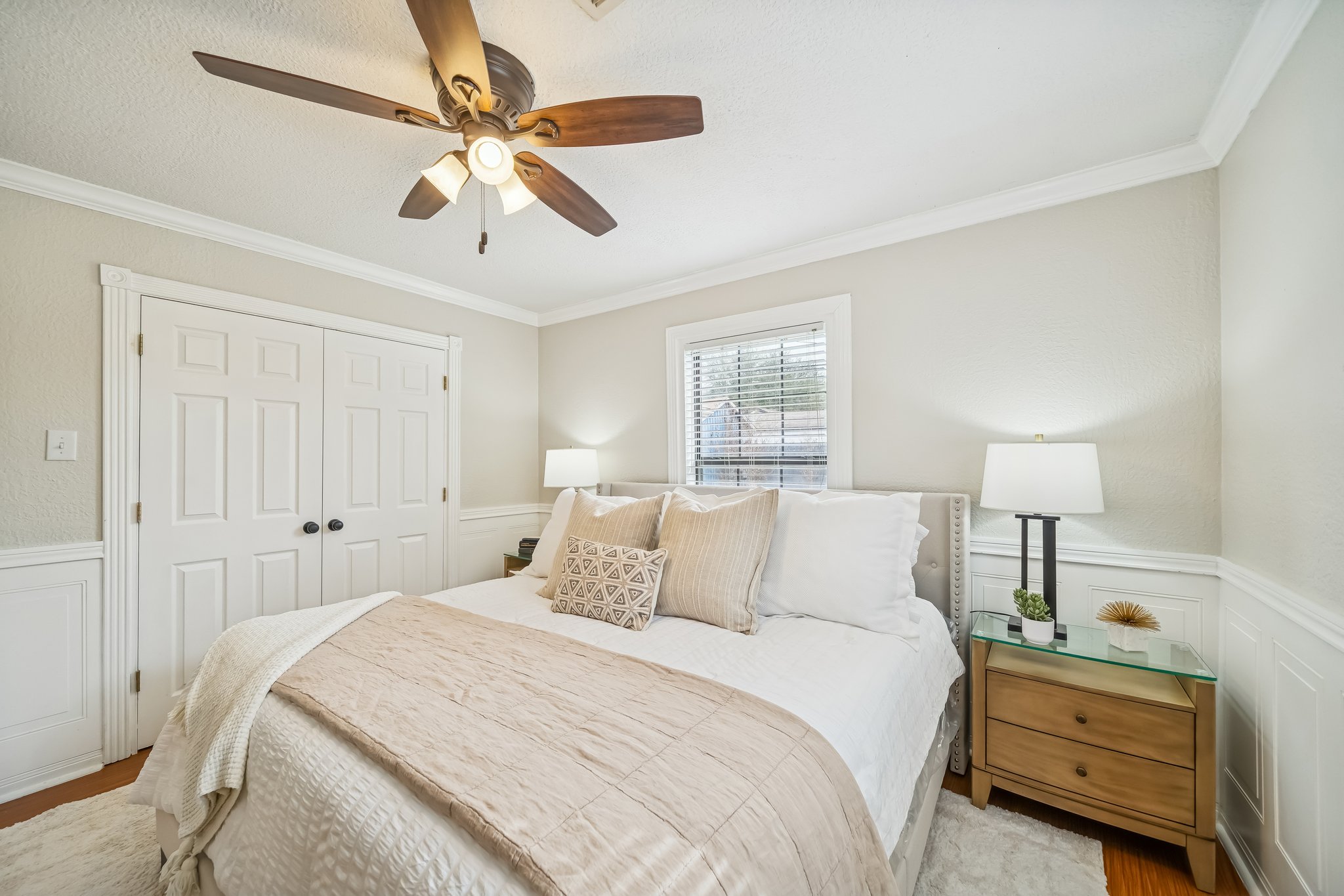 1616 Tabor St, Houston, TX 77009-025.jpg