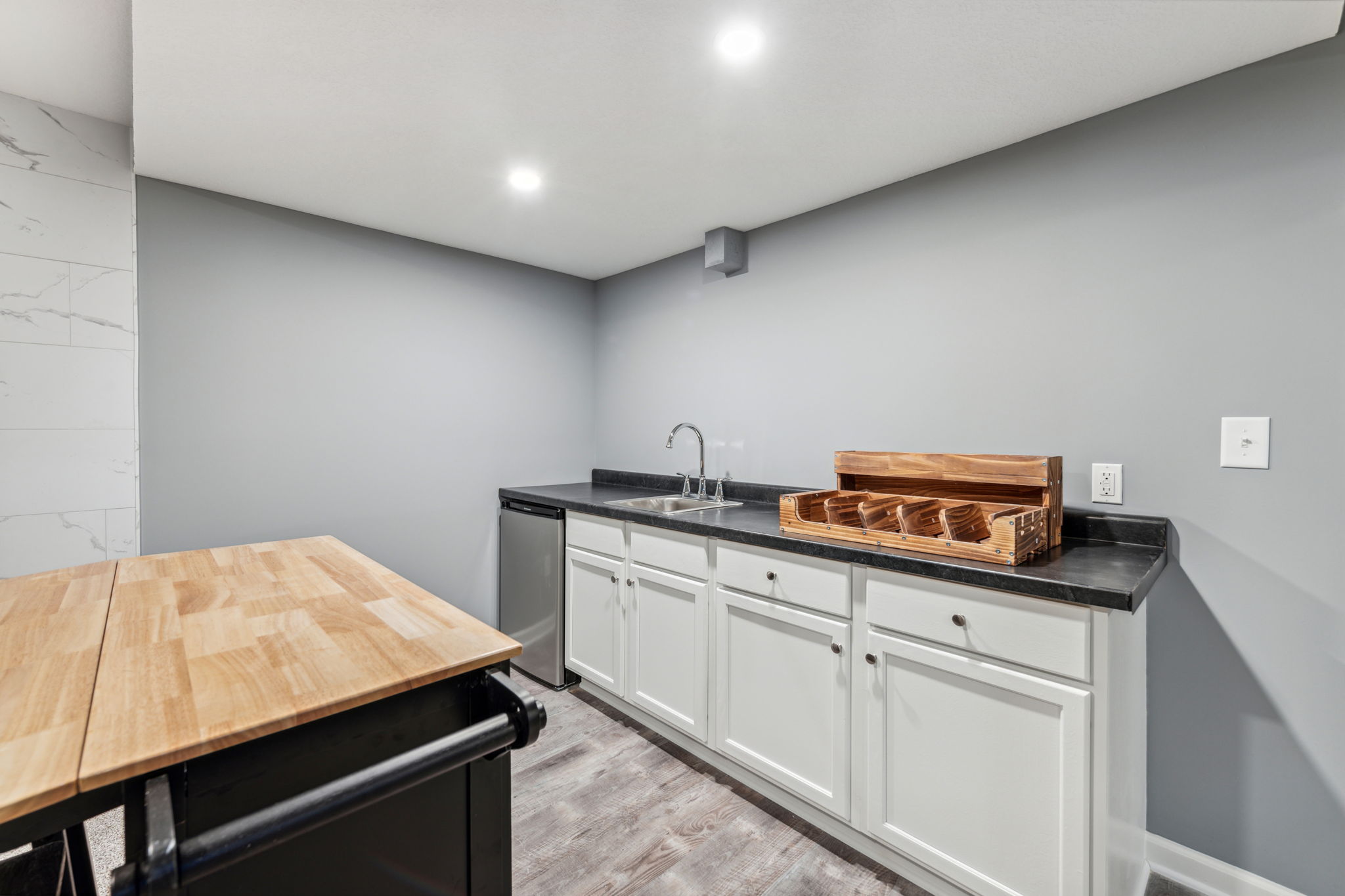 24_Interior