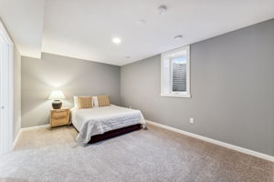 17_Interior