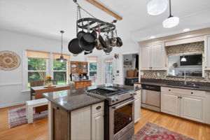 Well-equipped kitchen with tons of prep space and storage.
