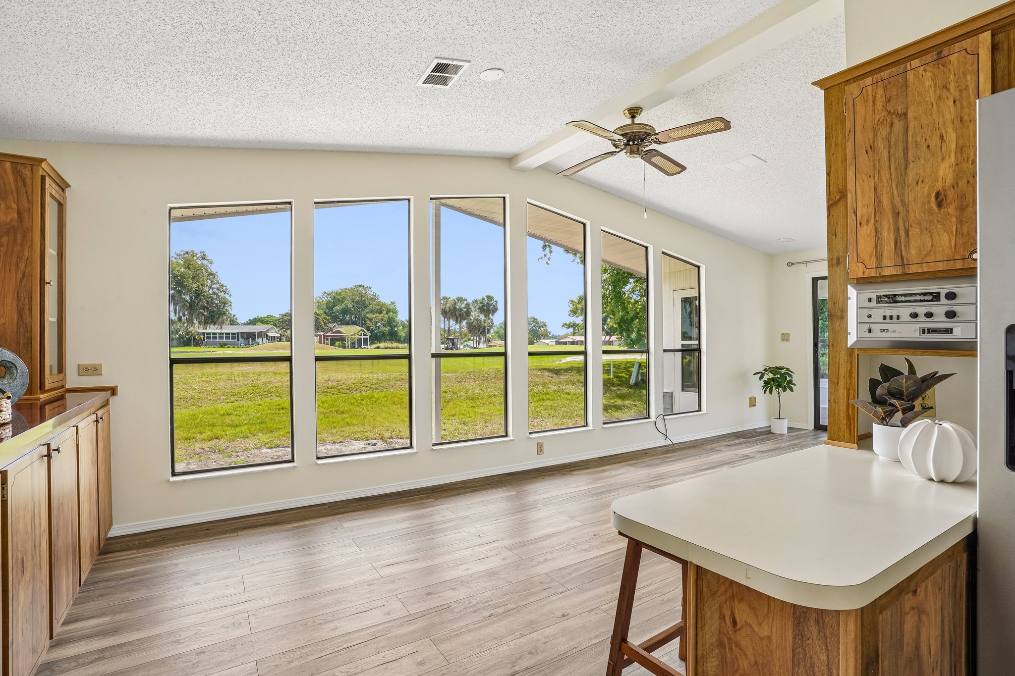 W Schwartz Blvd-S3004-015.jpg