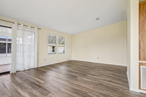 W Schwartz Blvd-S3004-011.jpg