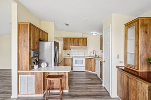 W Schwartz Blvd-S3004-017.jpg