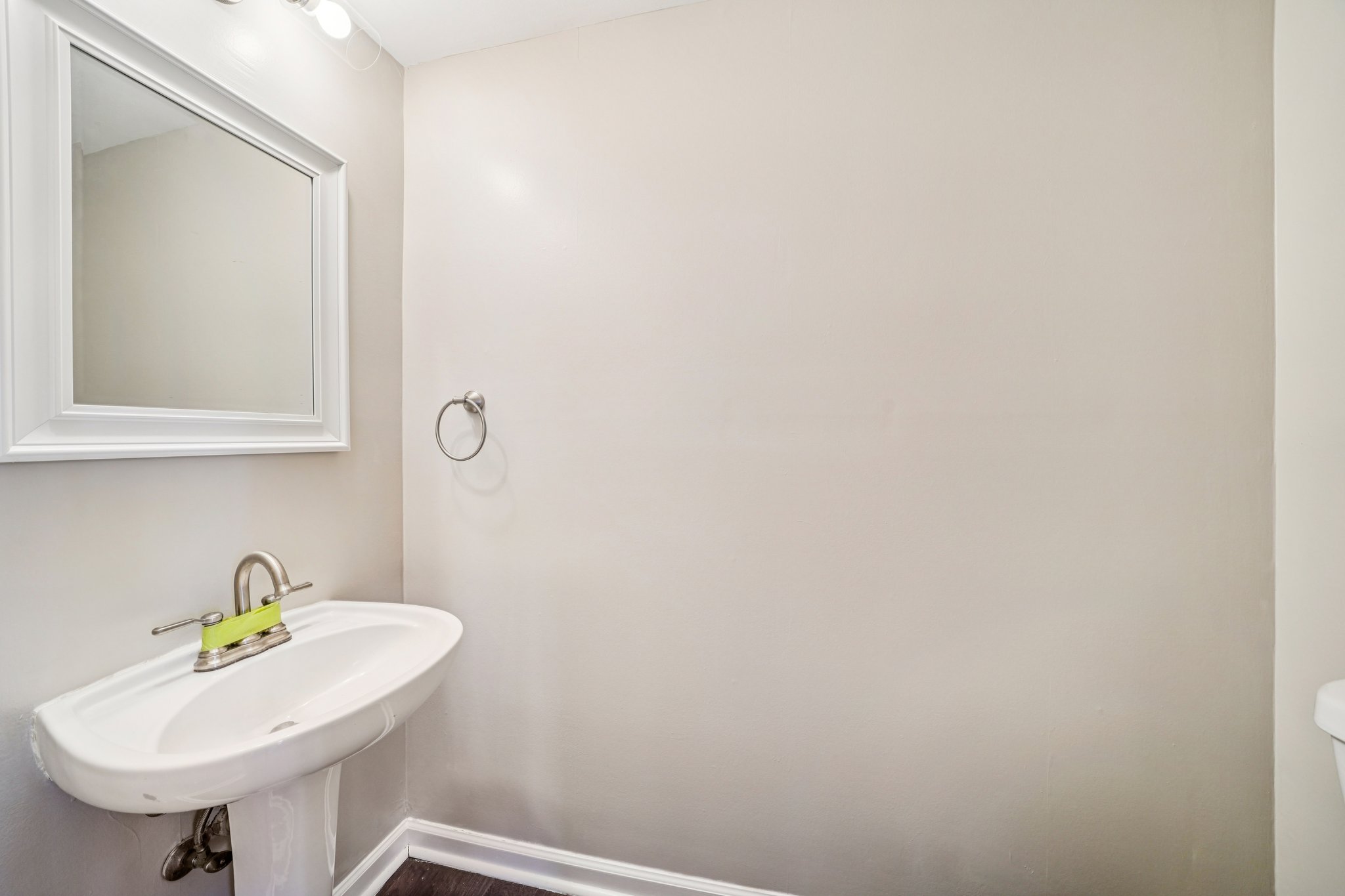 Beckham Dr-S2801-026.jpg