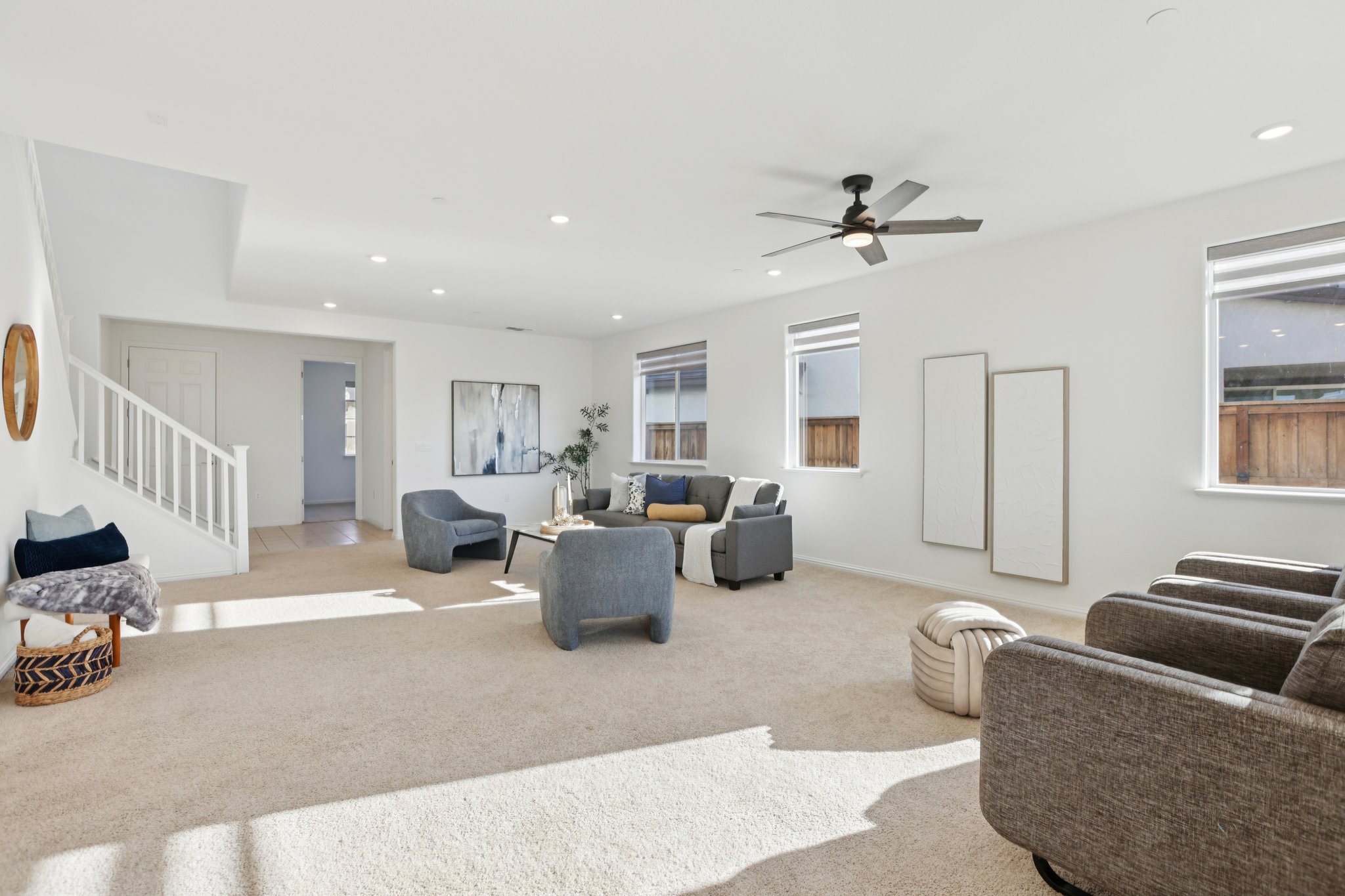 Abernathy Ct-S0403-010.jpg