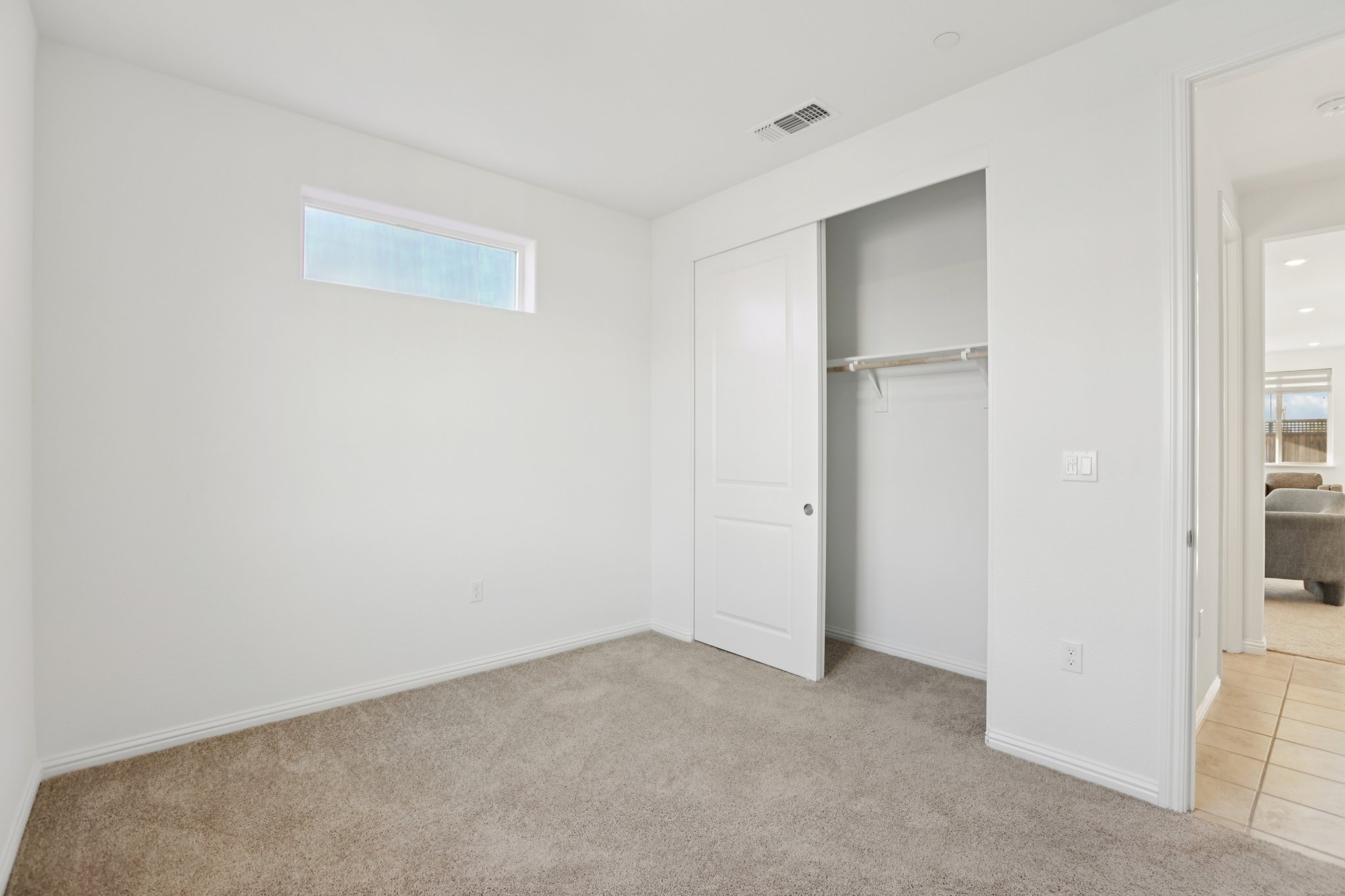 Abernathy Ct-S0403-024.jpg