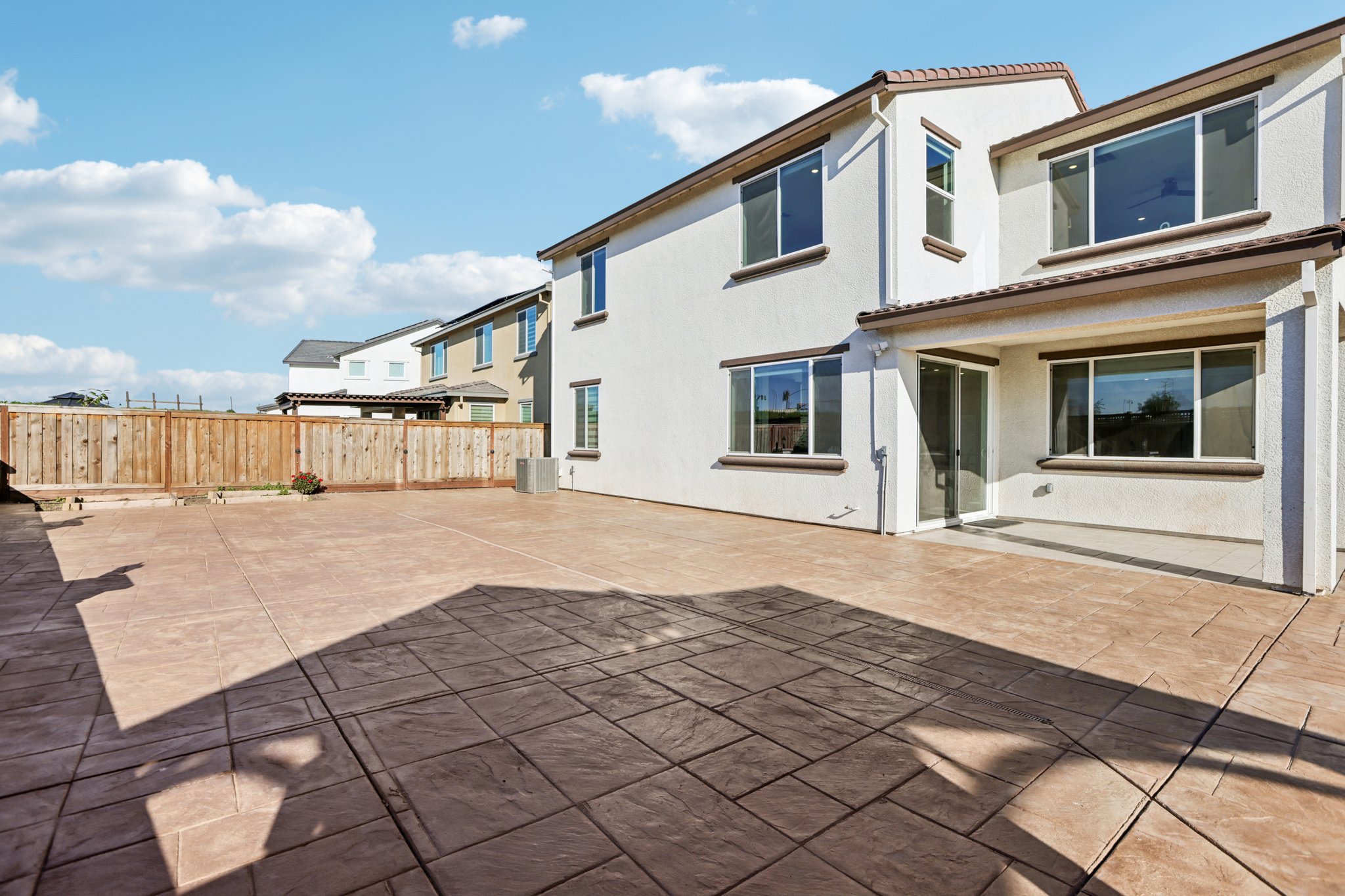 Abernathy Ct-S0403-047.jpg