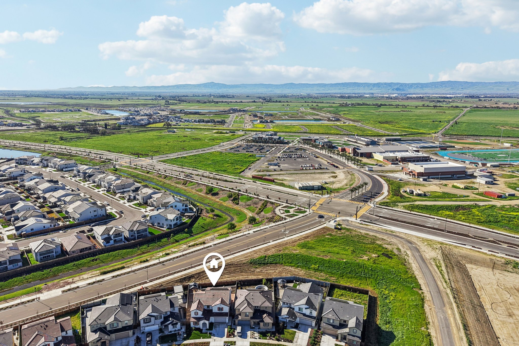 Abernathy Ct-S0403-056.jpg