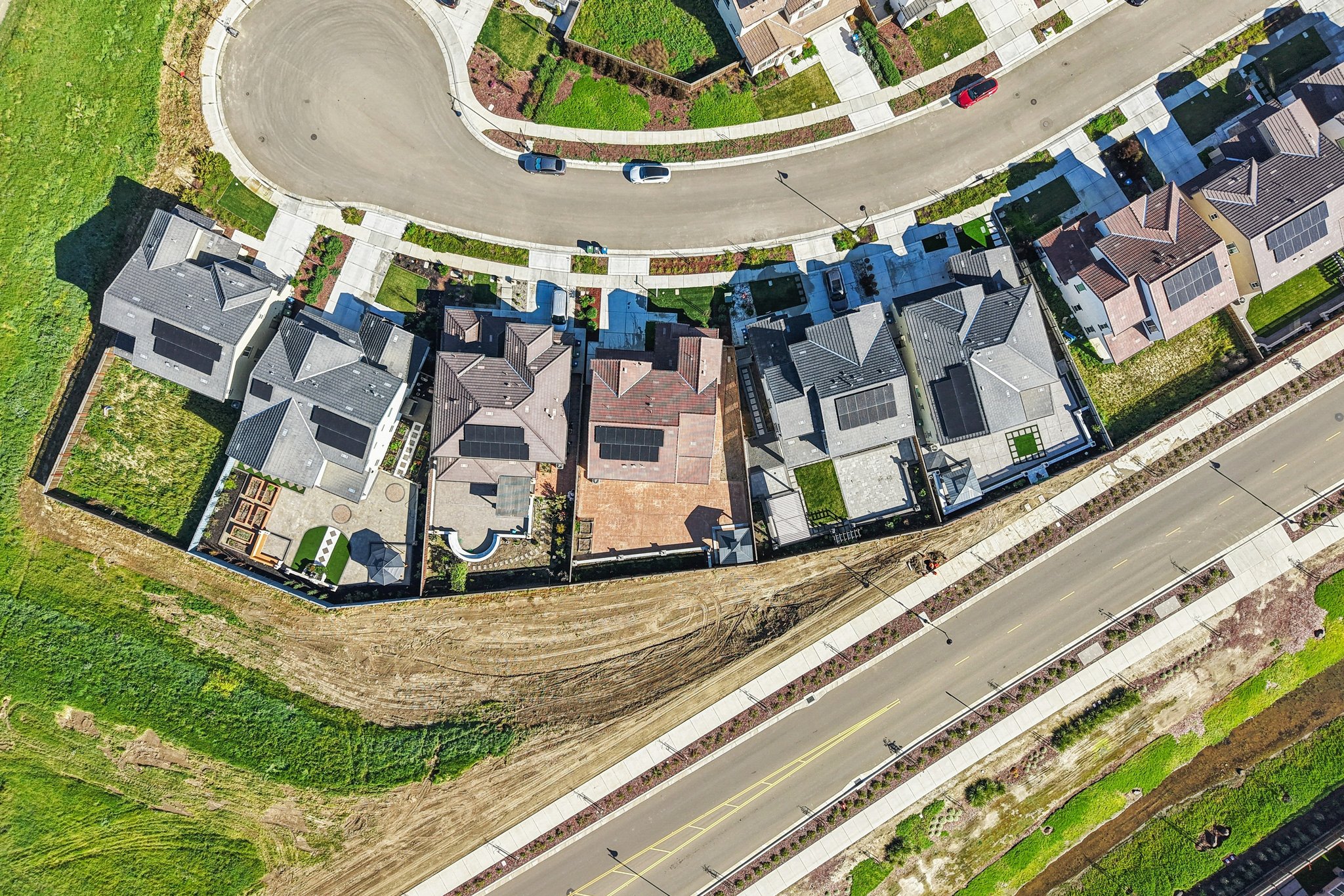 Abernathy Ct-S0403-059.jpg