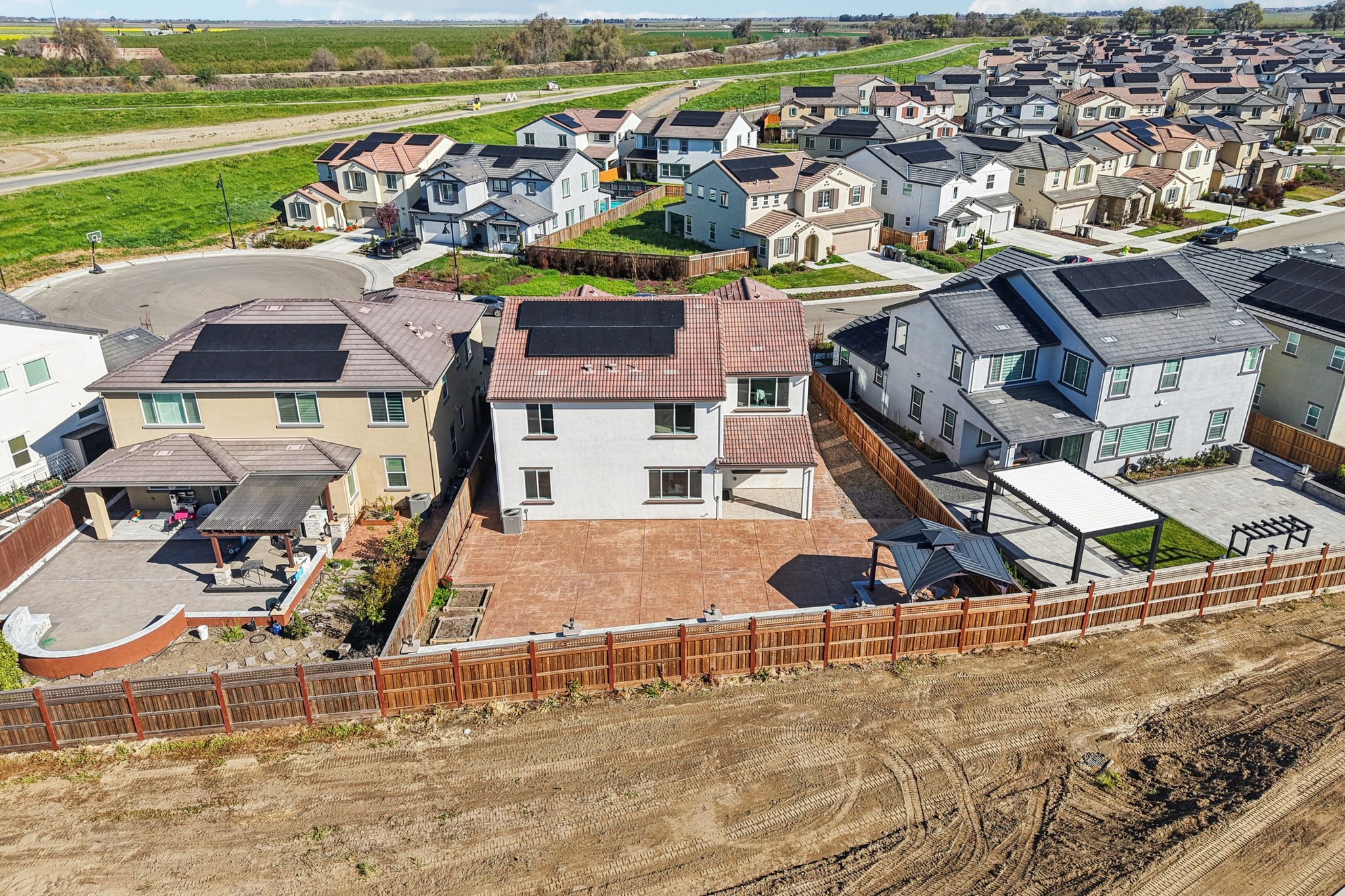 Abernathy Ct-S0403-060.jpg