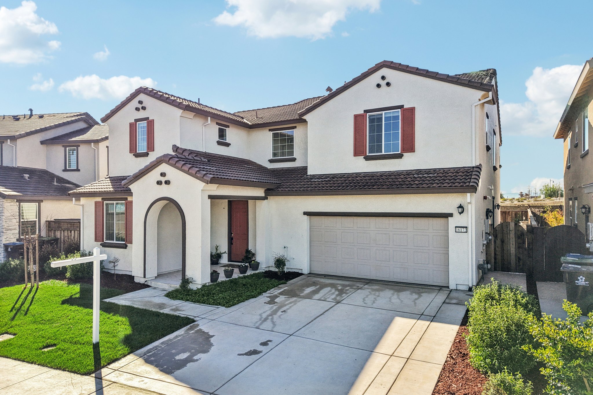 Abernathy Ct-S0403-069.jpg