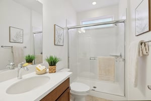 Abernathy Ct-S0403-027.jpg