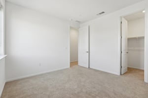 Abernathy Ct-S0403-035.jpg