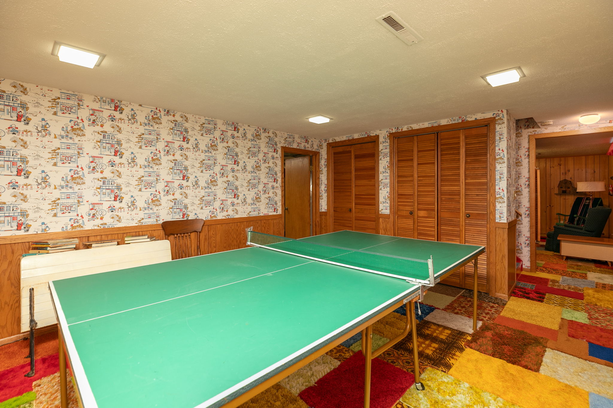 30-Family Room