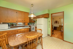 10-Dining Room