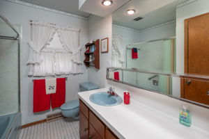 19-Bathroom
