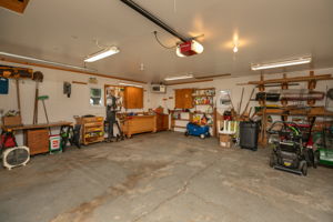 35-Heated garage
