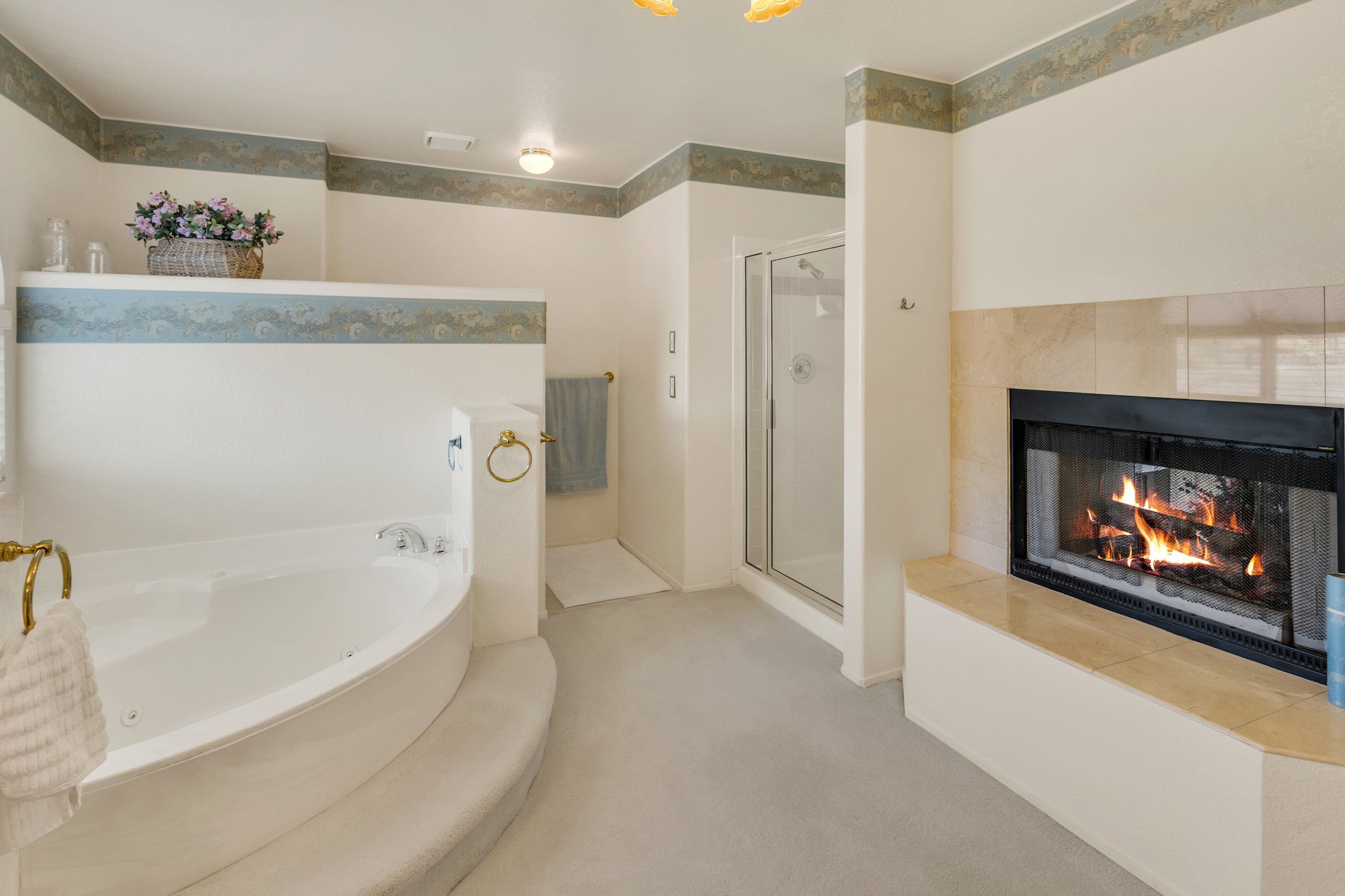 Primary Bathroom - 2nd Floor