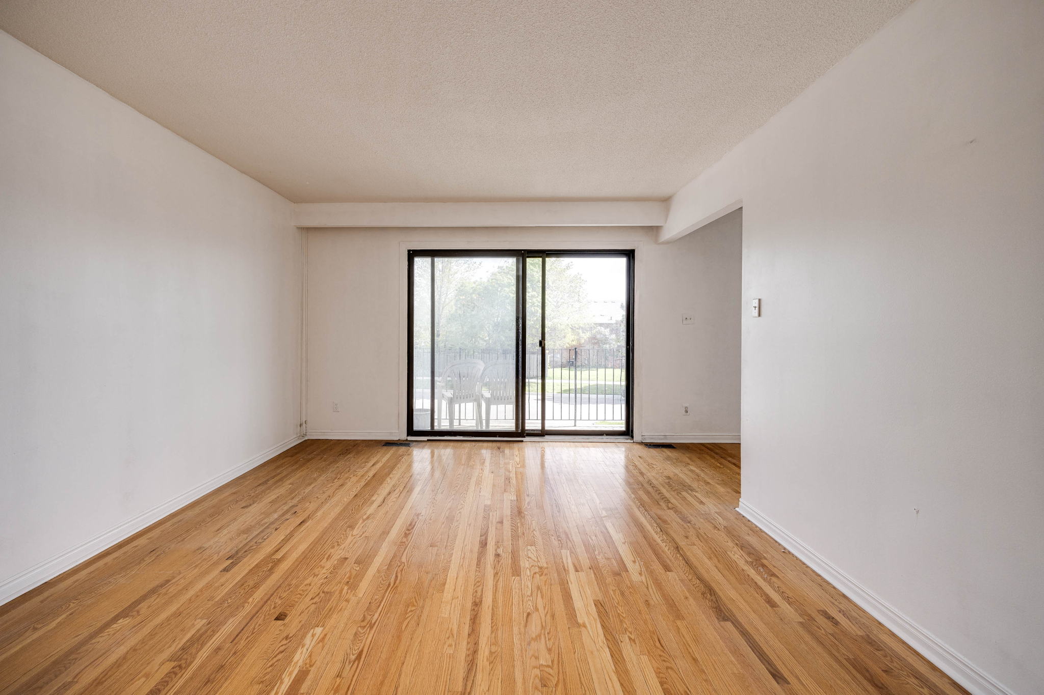 Mississauga property showcase — delivered property photograph 11