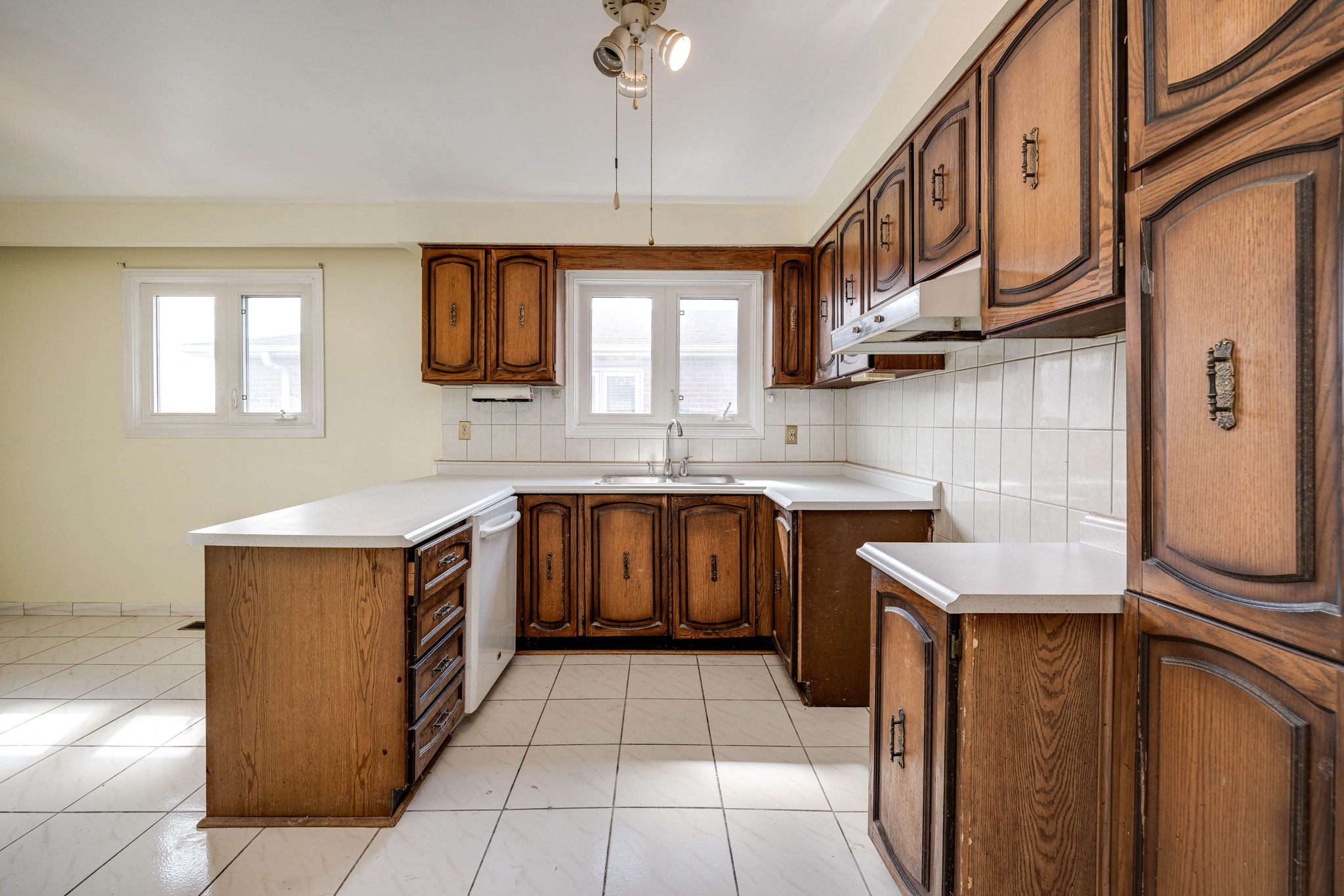 Mississauga property showcase — delivered property photograph 4