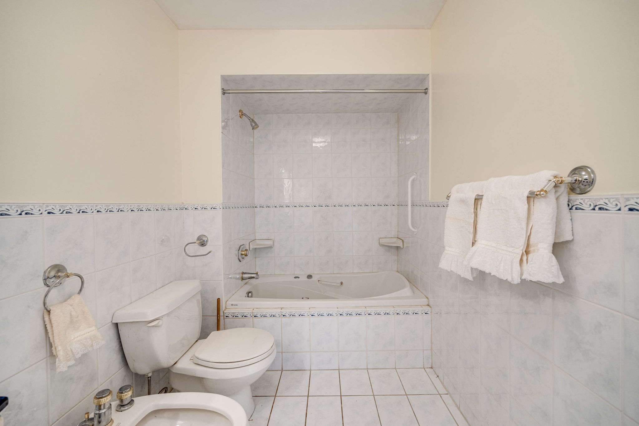 Mississauga property showcase — delivered property photograph 16