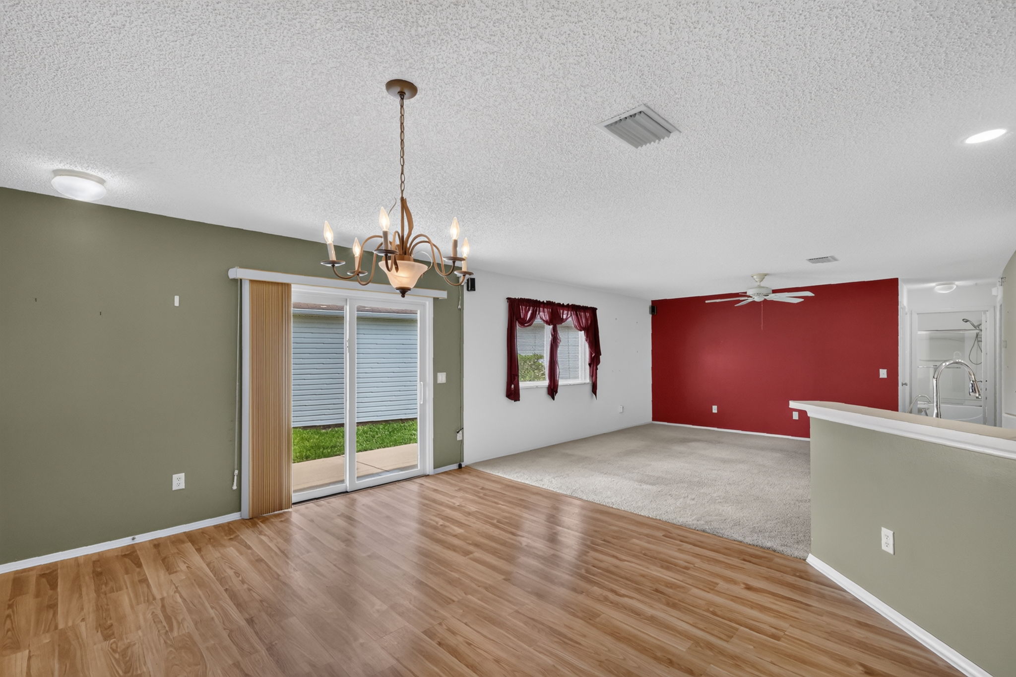 Living/Dining Room