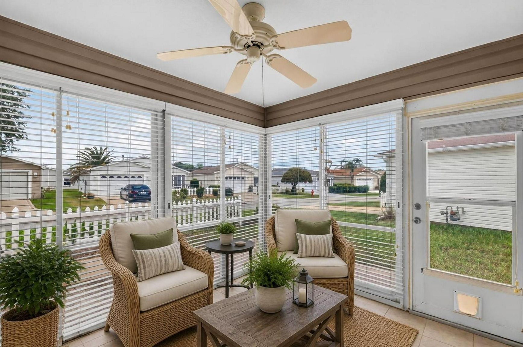Lanai-Virtually Staged